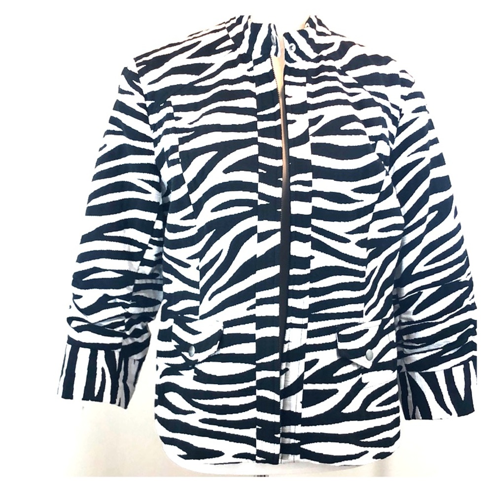Chico’s Zebra linen-look blazer